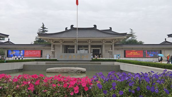 凤台县法院系统业务能力与党性修养提升培训班（第一期）红色之旅